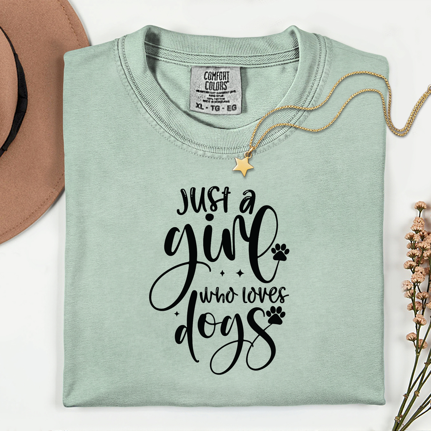 Just a Girl Who Loves Dogs Premium T Shirt